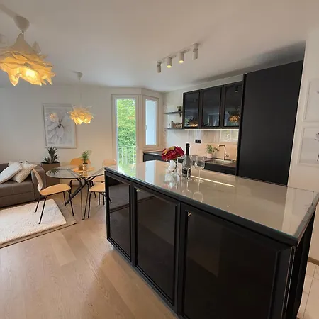 Luxury Res - With Parking Apartamento Liubliana